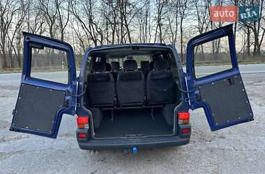 Минивэн Volkswagen Transporter 2000 в 
