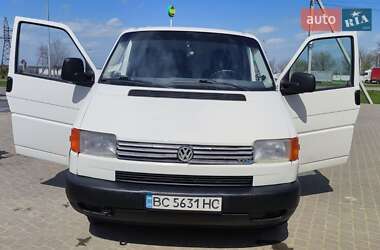 Вантажний фургон Volkswagen Transporter 2003 в 