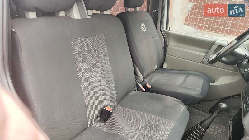 Мінівен Volkswagen Transporter 2003 в Кам'янському