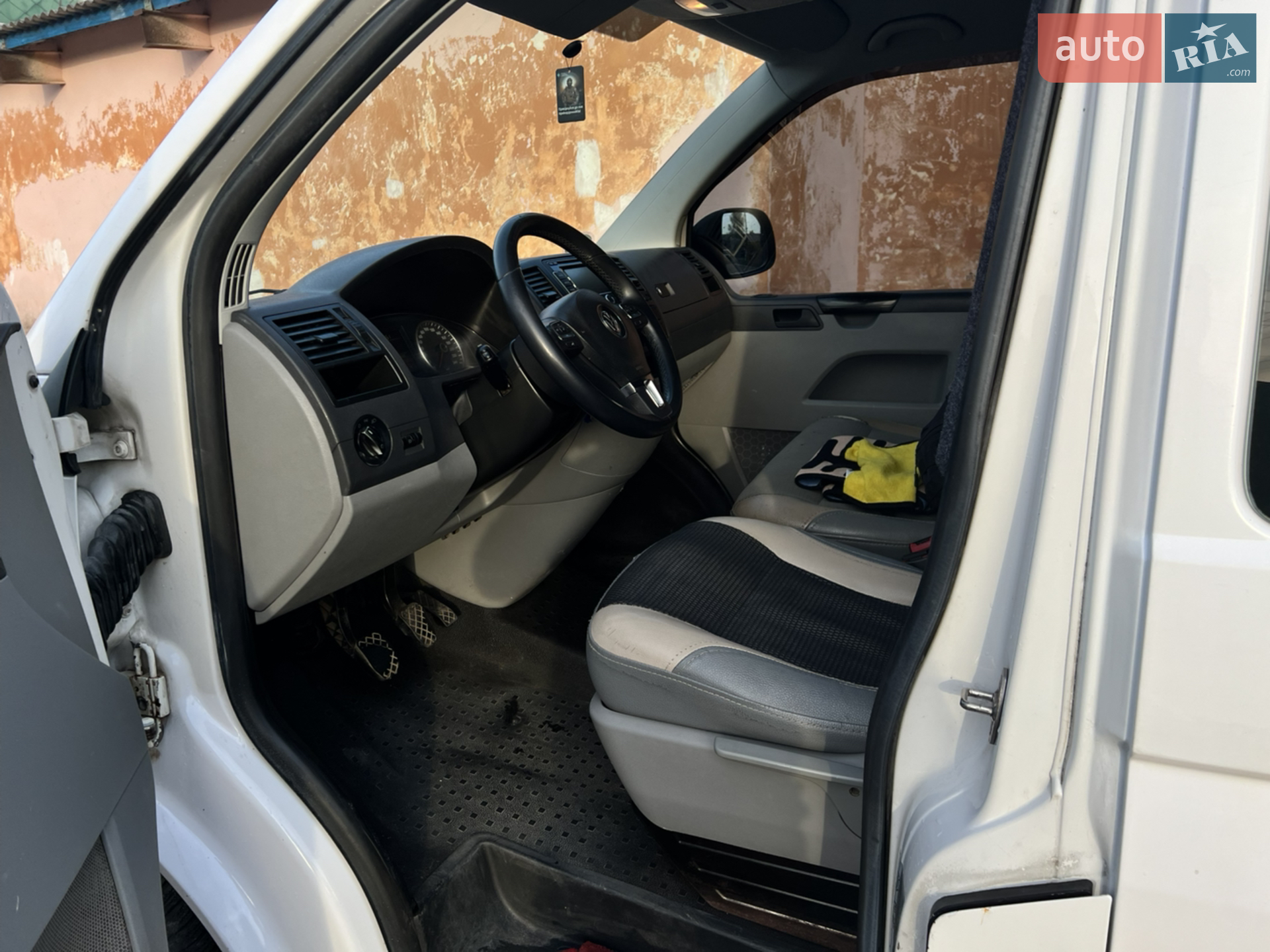 2010 Volkswagen Transporter - мініатюра 5