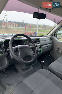 Минивэн Volkswagen Transporter 1998 в 