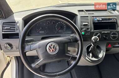 Минивэн Volkswagen Transporter 2005 в 