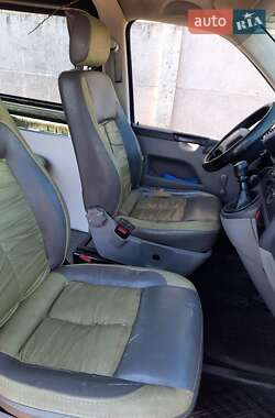Мінівен Volkswagen Transporter 2003 в 