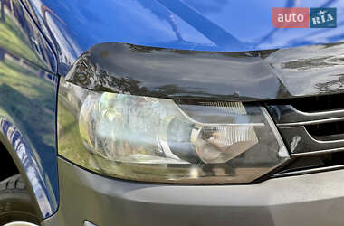 Мінівен Volkswagen Transporter 2012 в 