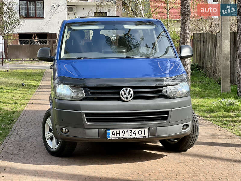 Минивэн Volkswagen Transporter 2012 в Киеве
