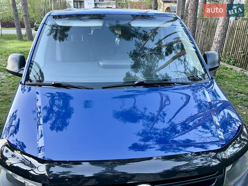 Минивэн Volkswagen Transporter 2012 в Киеве