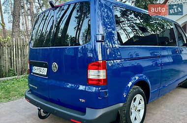 Мінівен Volkswagen Transporter 2012 в 