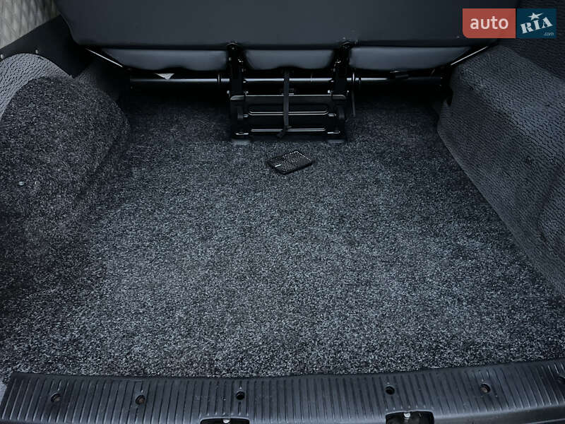 Минивэн Volkswagen Transporter 2012 в Киеве