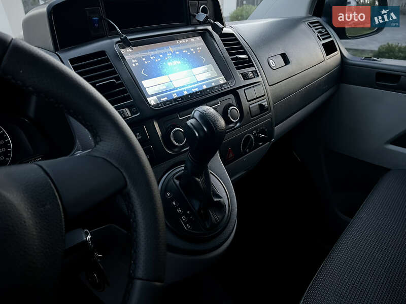 Минивэн Volkswagen Transporter 2012 в Киеве