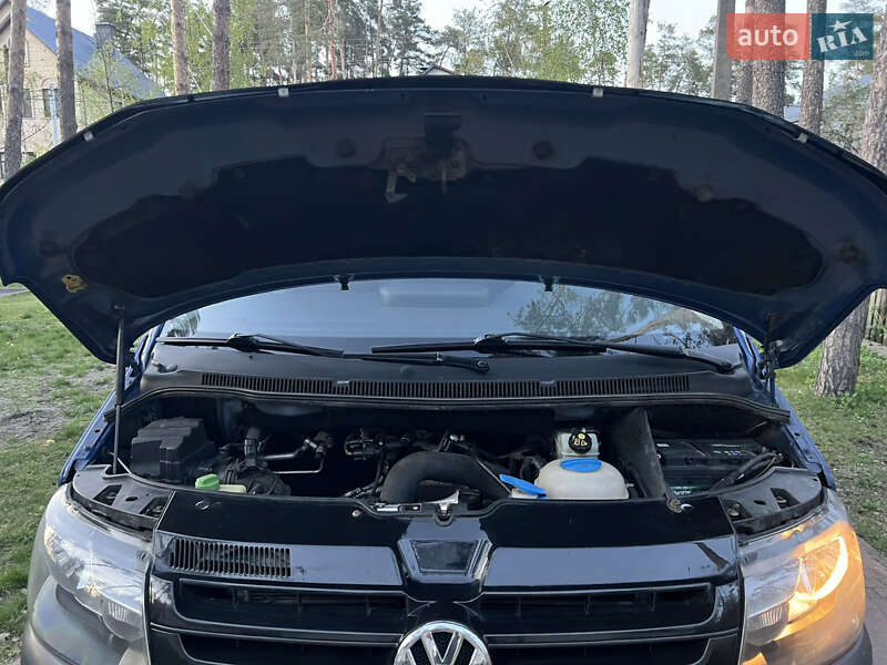 Минивэн Volkswagen Transporter 2012 в Киеве