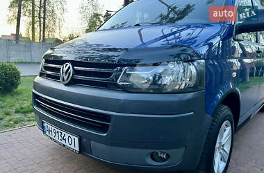 Мінівен Volkswagen Transporter 2012 в 