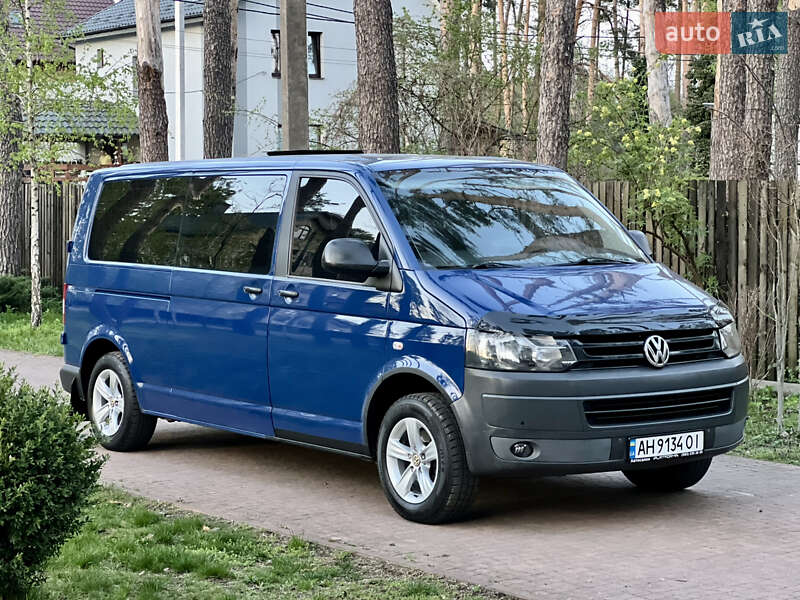 Минивэн Volkswagen Transporter 2012 в Киеве
