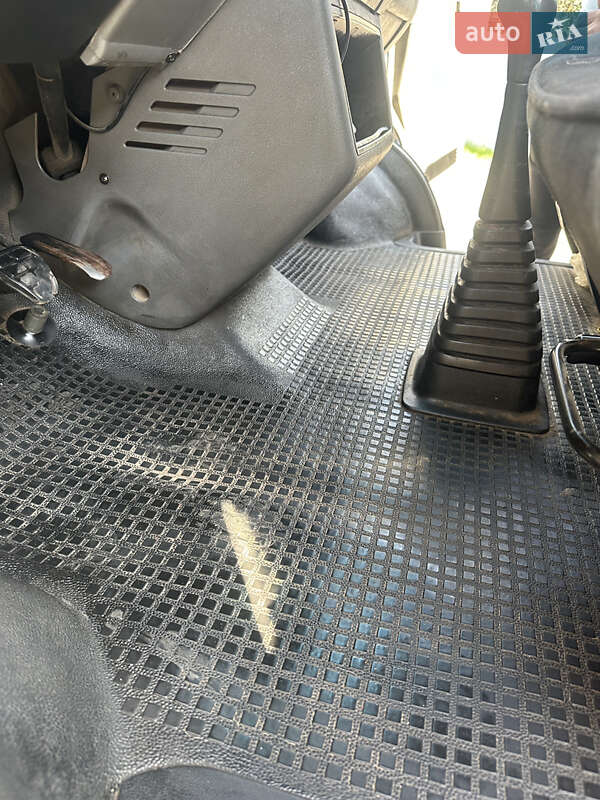 Минивэн Volkswagen Transporter 2001 в Харькове