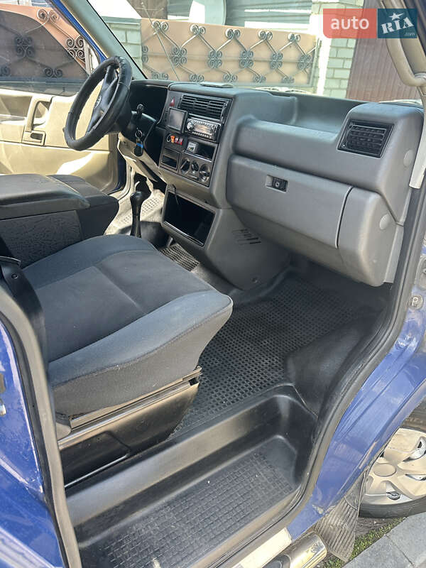 Минивэн Volkswagen Transporter 2001 в Харькове