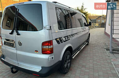 Мінівен Volkswagen Transporter 2006 в 