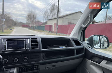 Минивэн Volkswagen Transporter 2015 в 