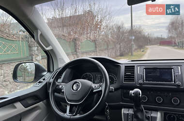 Минивэн Volkswagen Transporter 2015 в 