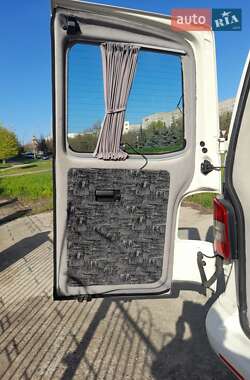 Минивэн Volkswagen Transporter 2006 в 
