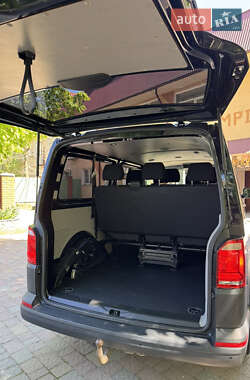 Минивэн Volkswagen Transporter 2017 в 
