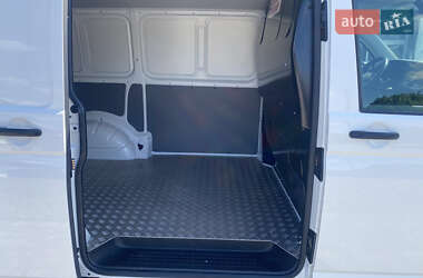 Грузовой фургон Volkswagen Transporter 2021 в 