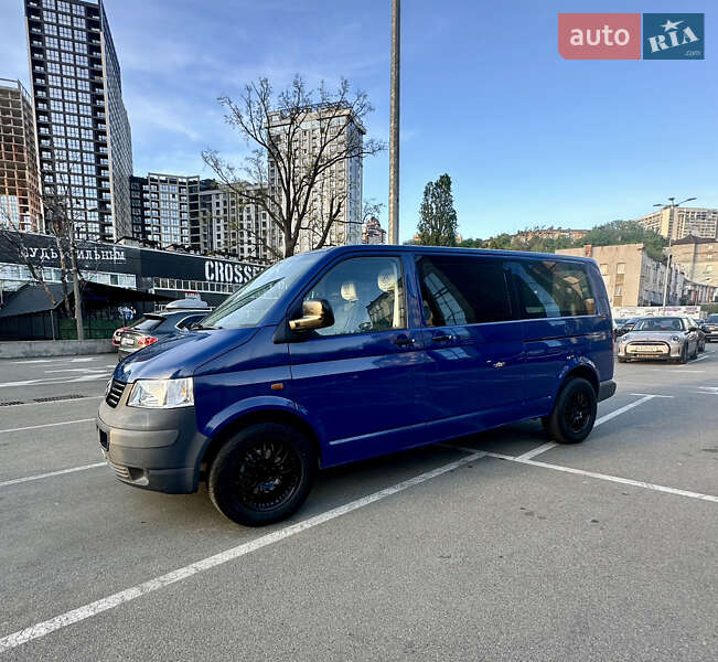 Минивэн Volkswagen Transporter 2003 в Киеве