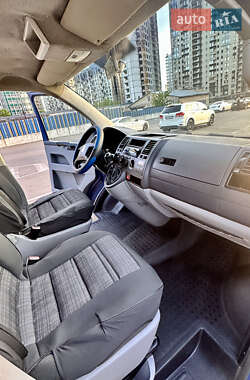 Мінівен Volkswagen Transporter 2003 в 