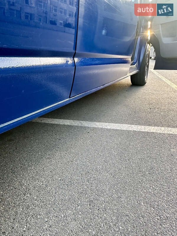 Минивэн Volkswagen Transporter 2003 в Киеве