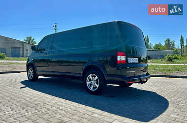 Грузовой фургон Volkswagen Transporter 2013 в Врадиевке