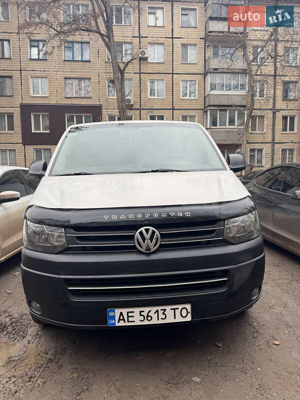 Грузовой фургон Volkswagen Transporter 2012 в Кривом Роге