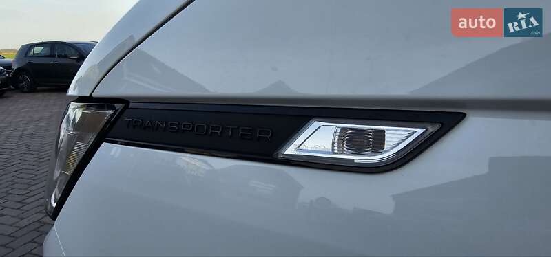 Вантажний фургон Volkswagen Transporter 2021 в Тернополі