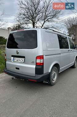 Грузопассажирский фургон Volkswagen Transporter 2015 в 