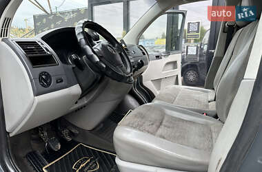 Грузовой фургон Volkswagen Transporter 2010 в 