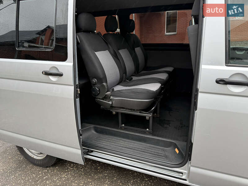 Мінівен Volkswagen Transporter 2016 в Кременці
