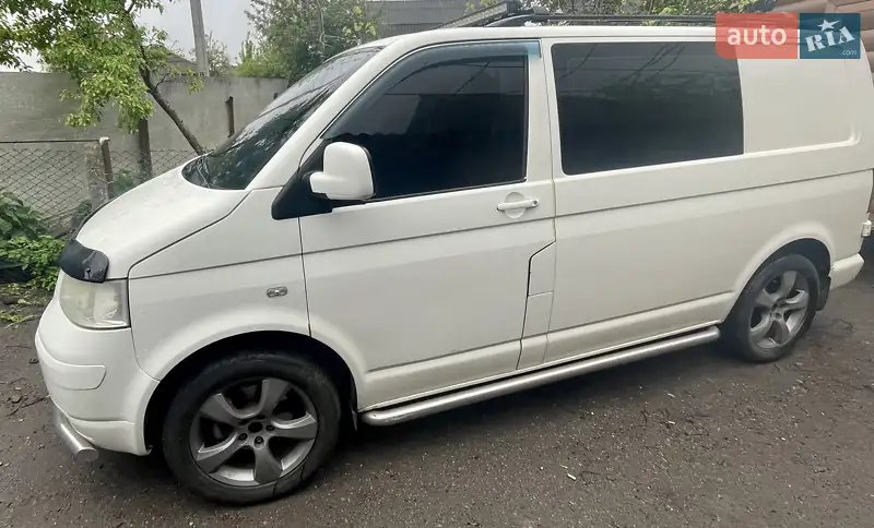 Мінівен Volkswagen Transporter 2005 в 