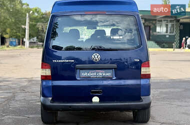 Минивэн Volkswagen Transporter 2004 в 