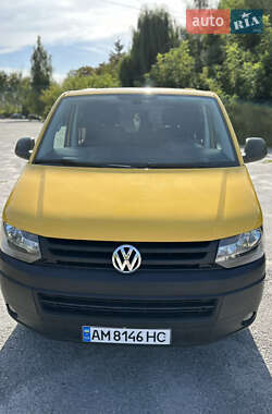Минивэн Volkswagen Transporter 2013 в 