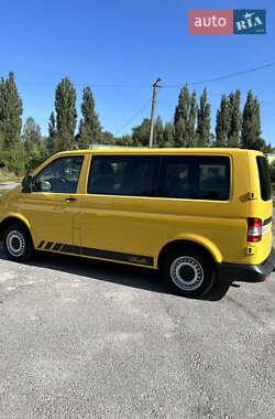 Минивэн Volkswagen Transporter 2013 в 