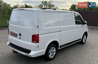 Грузовой фургон Volkswagen Transporter 2020 в 
