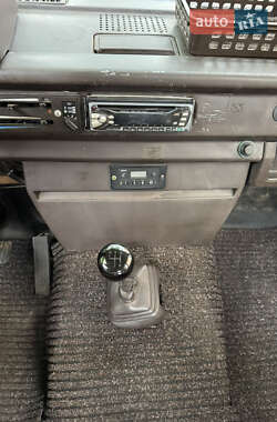 Мінівен Volkswagen Transporter 1987 в 