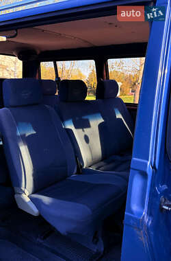 Минивэн Volkswagen Transporter 2000 в 