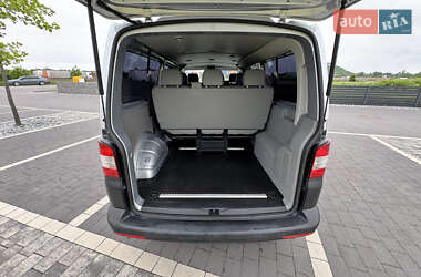 Минивэн Volkswagen Transporter 2013 в 