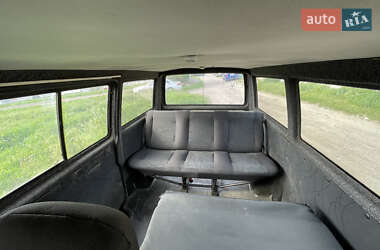Вантажопасажирський фургон Volkswagen Transporter 1994 в 