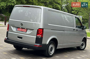 Грузовой фургон Volkswagen Transporter 2021 в 