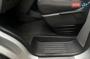 Грузовой фургон Volkswagen Transporter 2021 в 