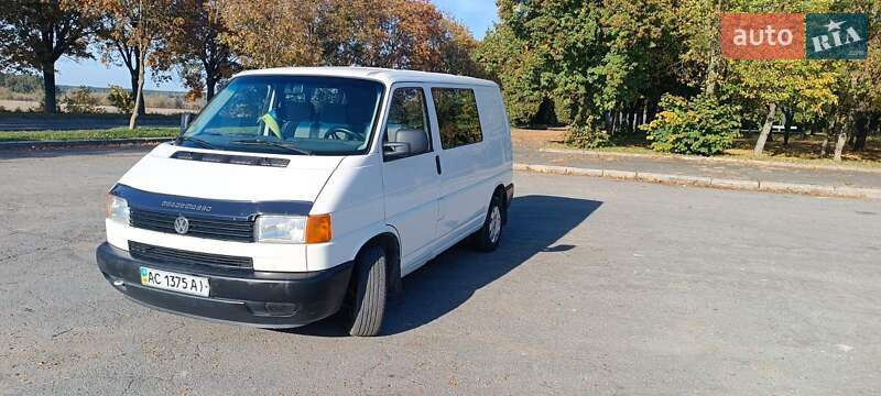 Минивэн Volkswagen Transporter 2001 в Владимире