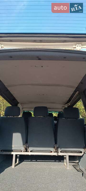 Минивэн Volkswagen Transporter 2001 в Владимире