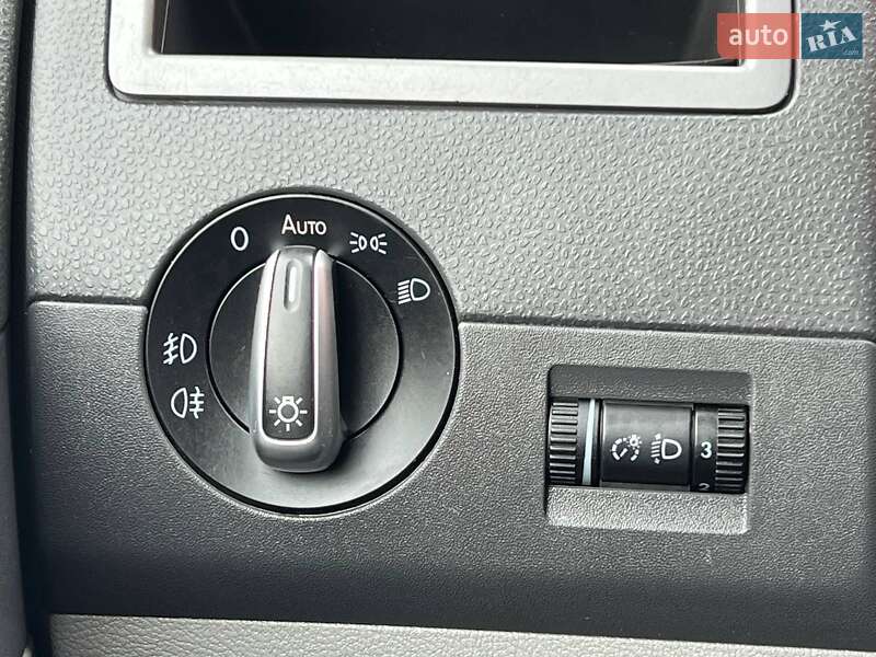 Мінівен Volkswagen Transporter 2012 в Києві