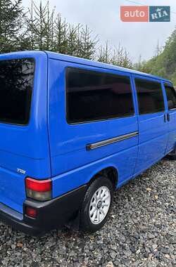 Минивэн Volkswagen Transporter 2001 в 