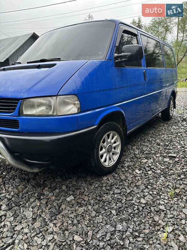 Минивэн Volkswagen Transporter 2001 в Яремче