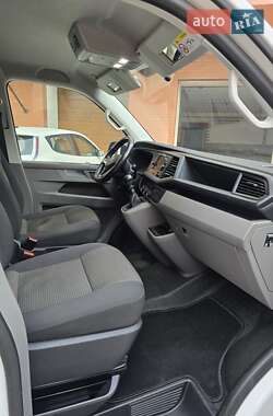Грузовой фургон Volkswagen Transporter 2019 в 